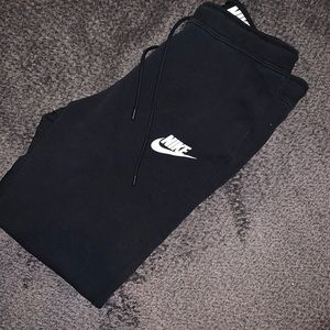 Nike joggers